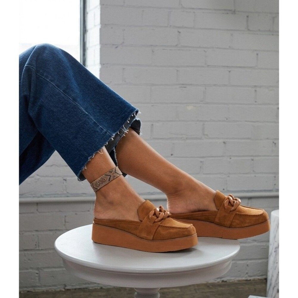 Naked Feet Brown suede chain platform loafer slip on chunky chain detail Size 7M